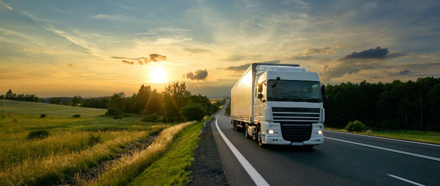 Read more about the article Top 10 Advantages and Disadvantages of Road Transport in India